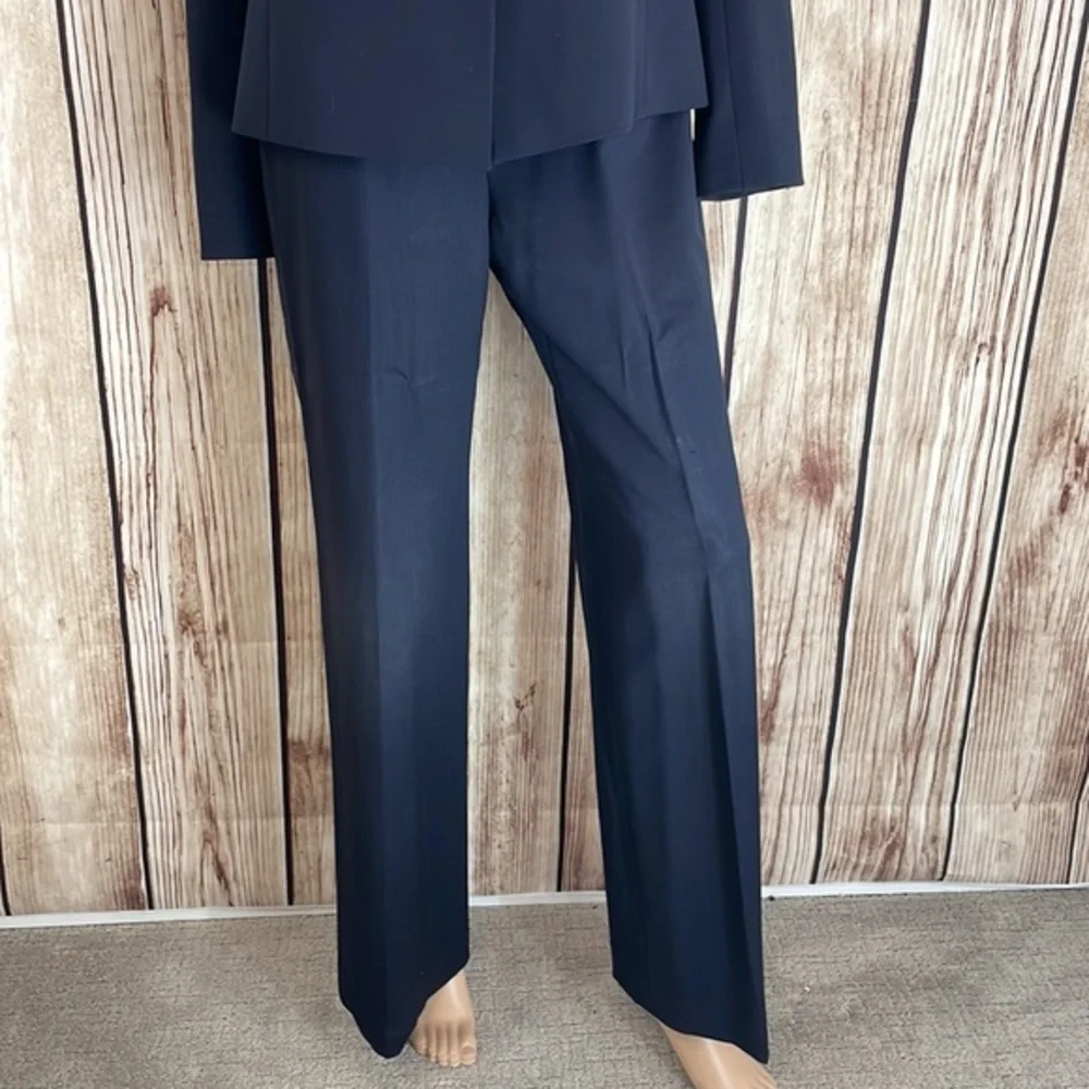 Ann Taylor Navy Blue Size 4 Trousers